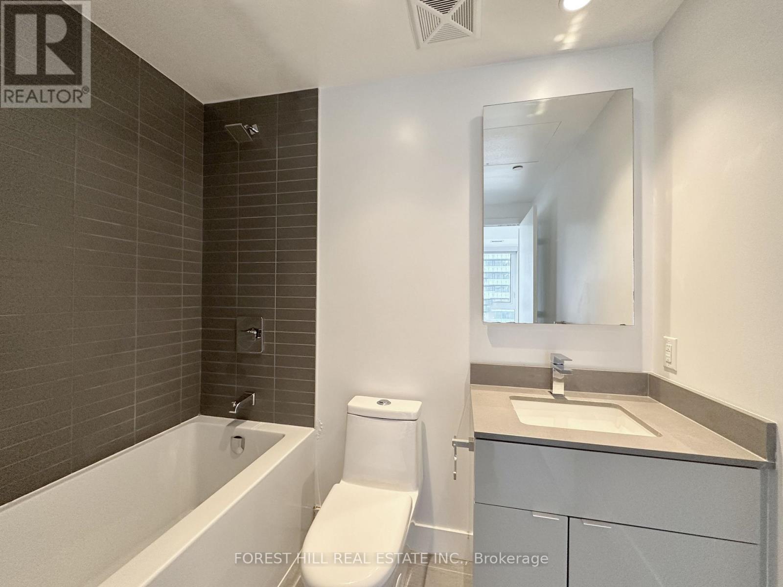 2505 - 7 Grenville Street, Toronto, Ontario  M4Y 0E9 - Photo 13 - C13633140