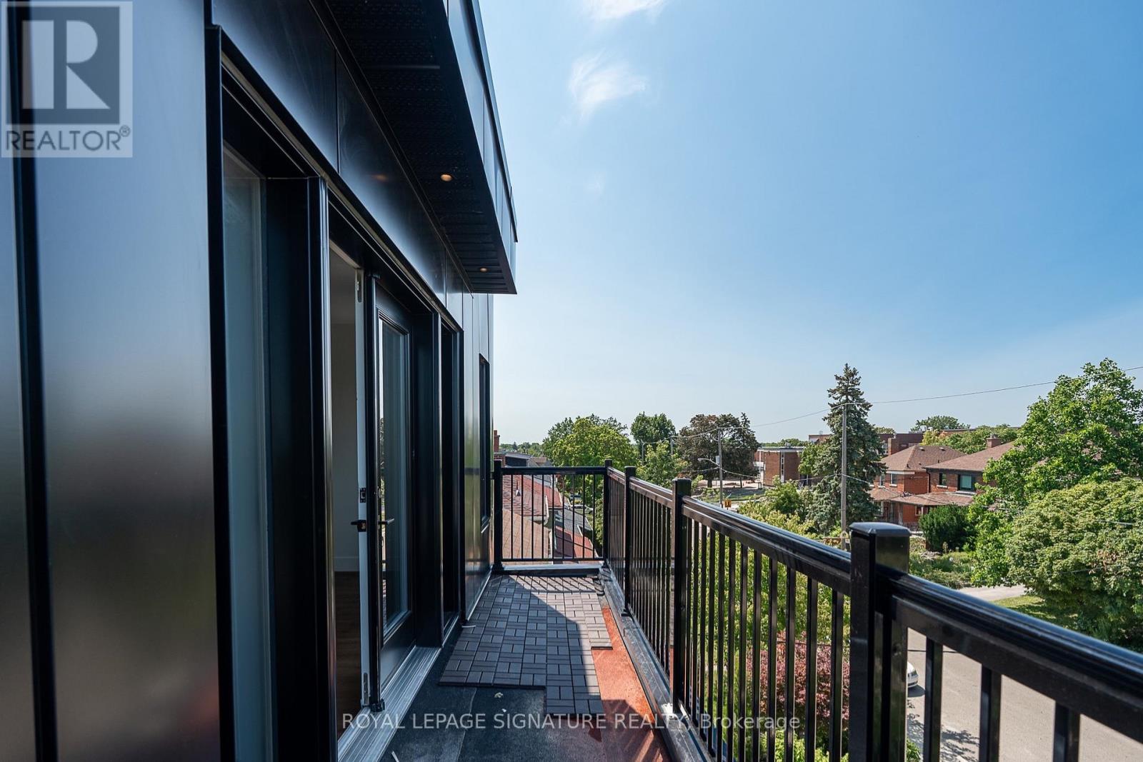#5 - 7 Earnscliffe Road, Toronto, Ontario  M6E 1J4 - Photo 17 - C13633190