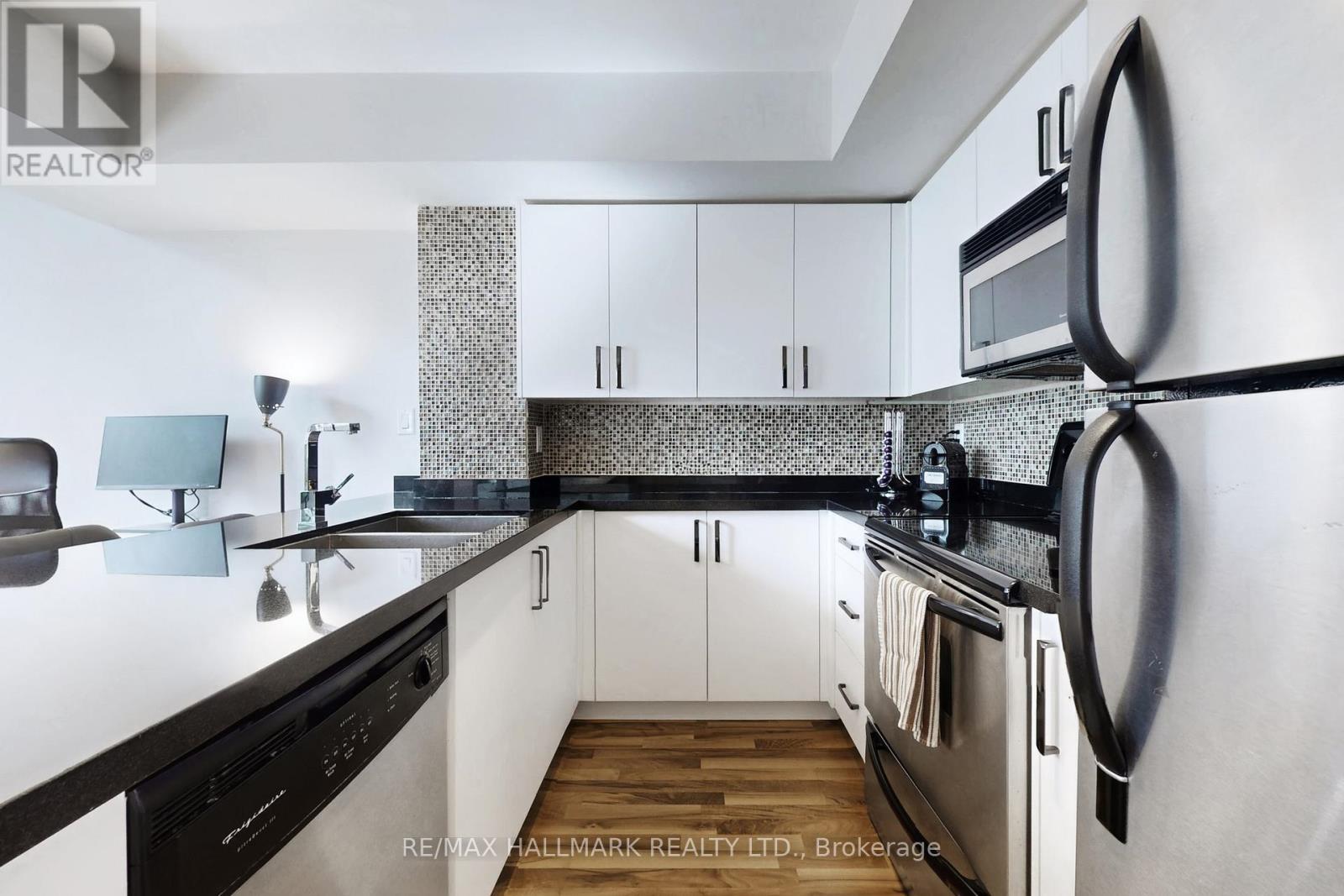 314 - 21 Earl Street, Toronto, Ontario M4Y 3C8 - Photo 15 - C13633206