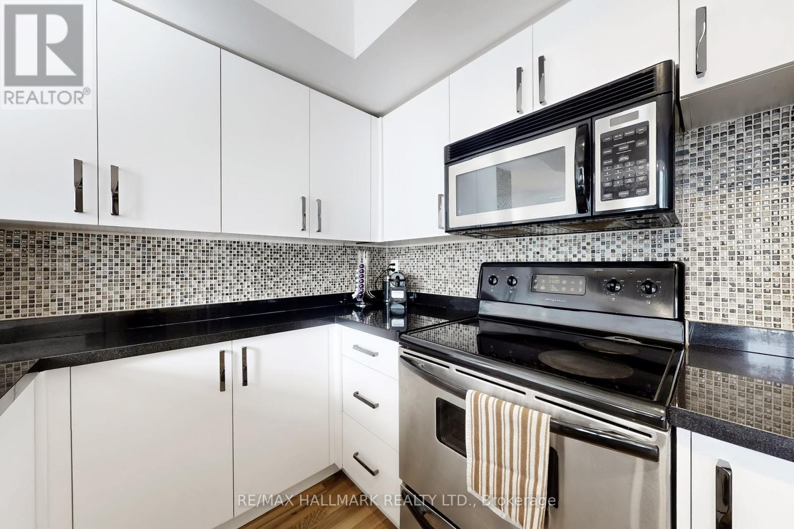 314 - 21 Earl Street, Toronto, Ontario M4Y 3C8 - Photo 16 - C13633206