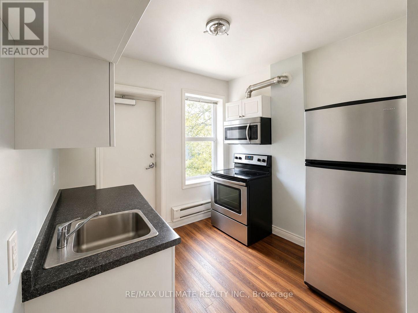 6 - 310 Brunswick Avenue, Toronto, Ontario  M5R 2Y9 - Photo 5 - C13633230