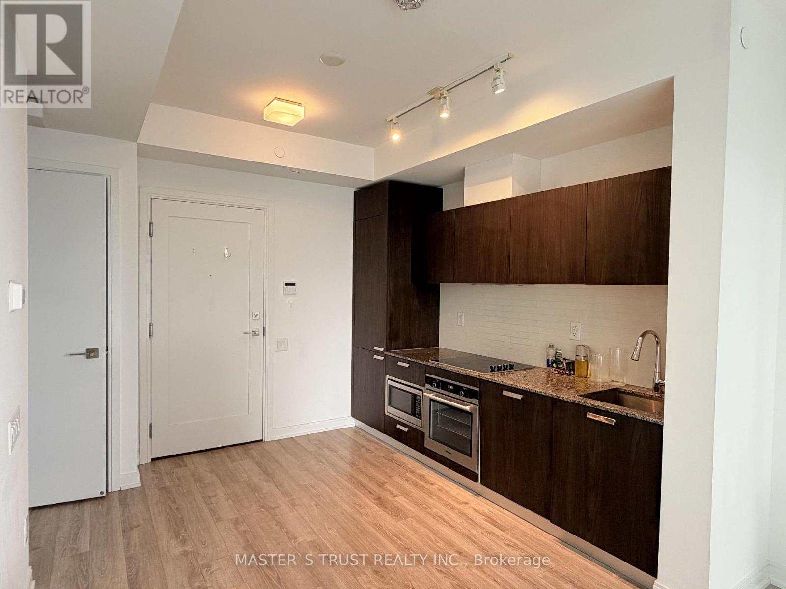 3204 - 50 Charles Street E, Toronto, Ontario  M4Y 0C3 - Photo 3 - C13633264