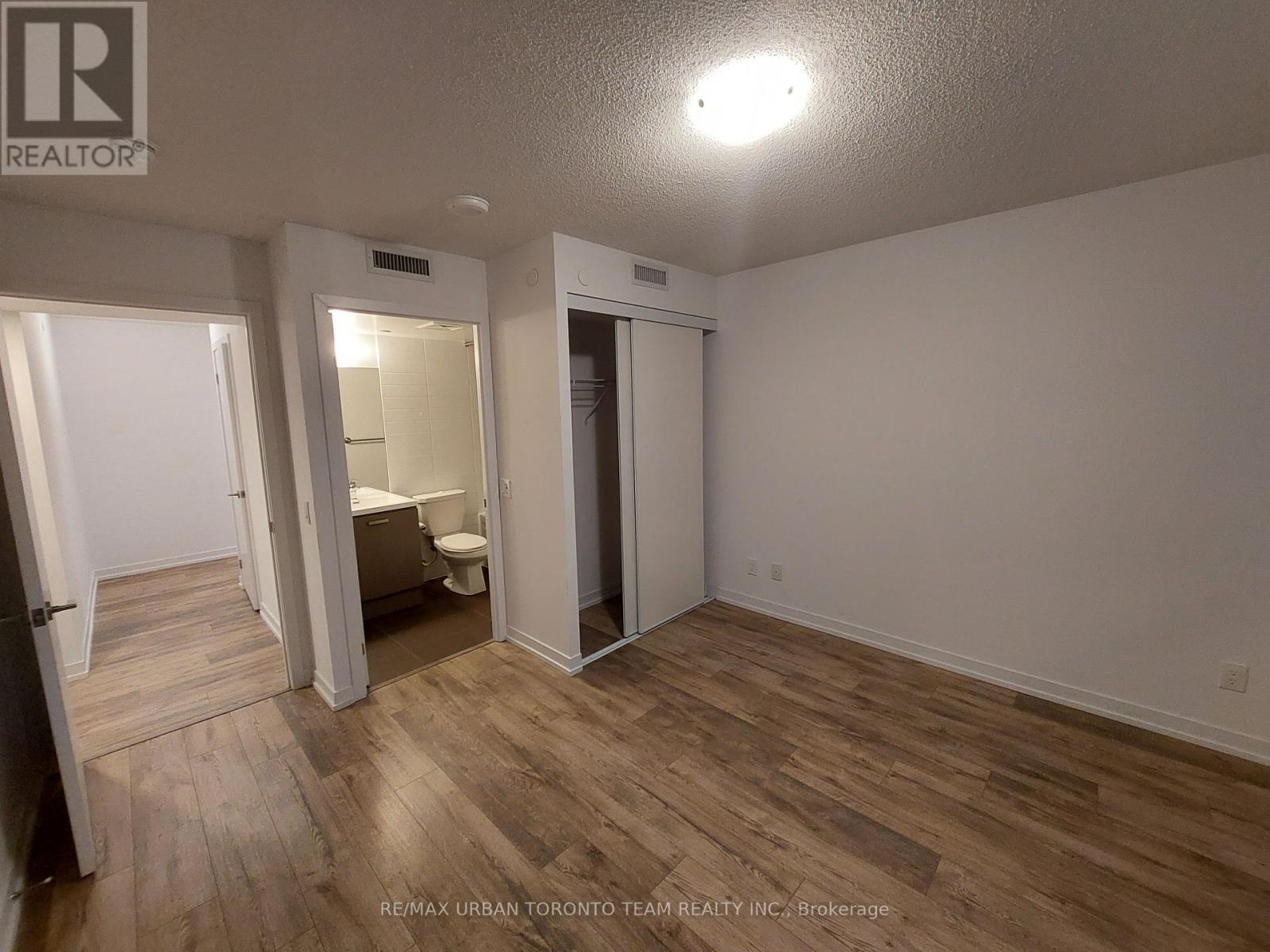 2010 - 125 Redpath Avenue, Toronto, Ontario M4S 0B5 - Photo 13 - C13633278