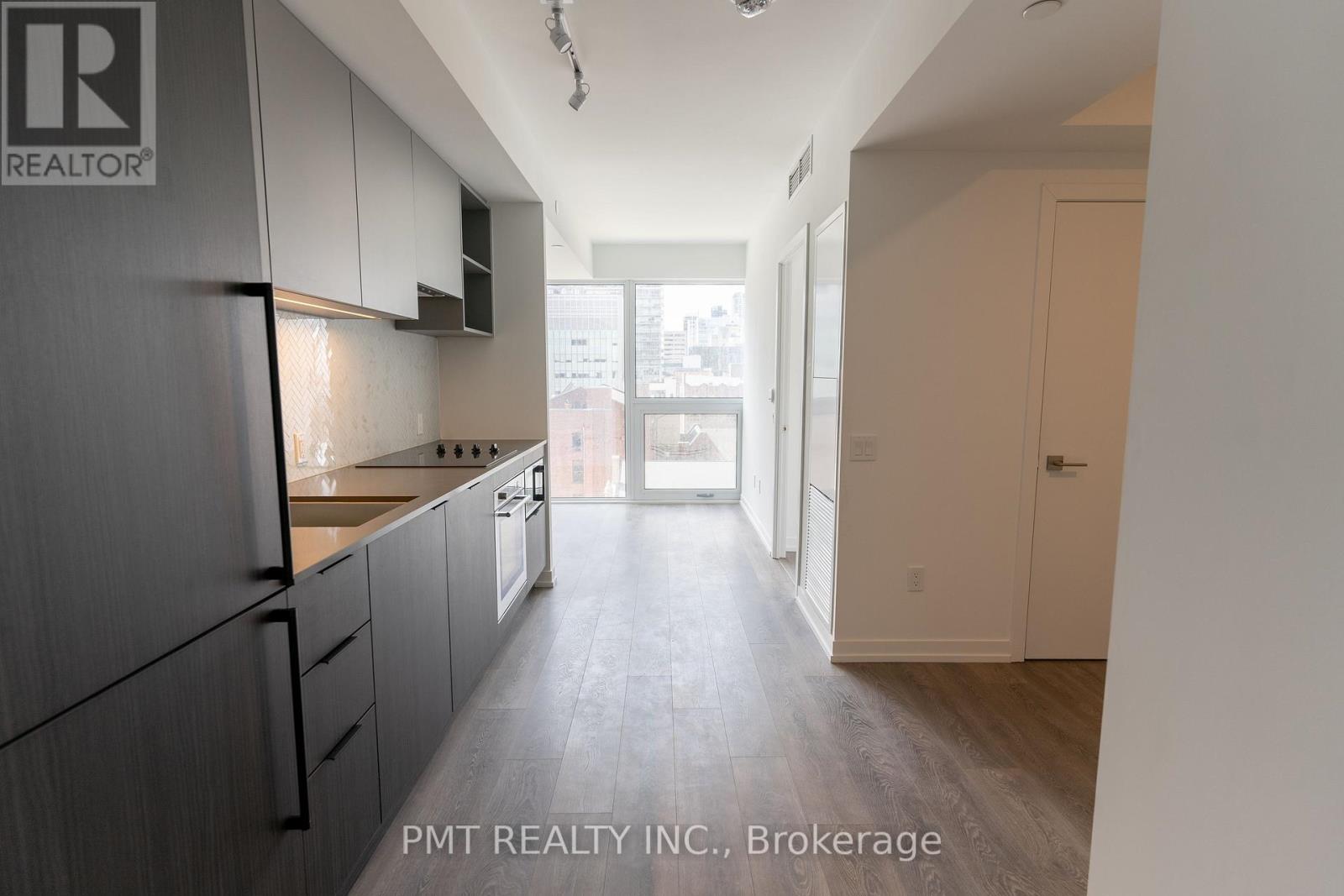 806 - 82 Dalhousie Street, Toronto, Ontario  M5B 0C5 - Photo 3 - C13633320
