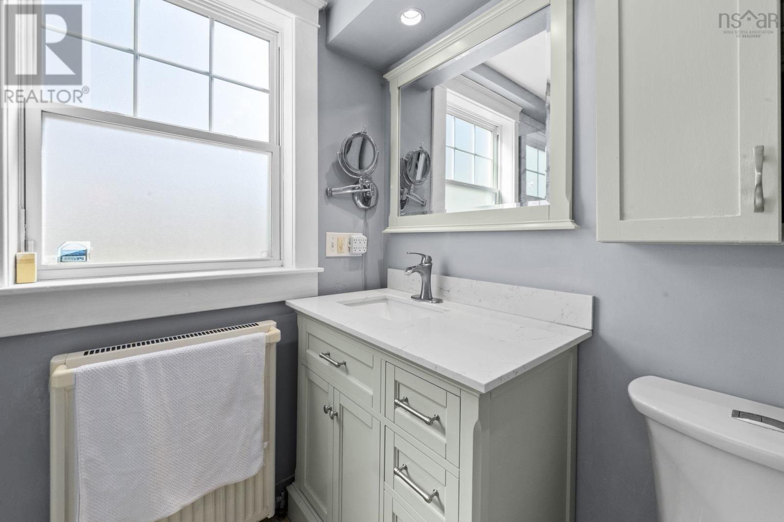 949 Mclean Street, Halifax, Nova Scotia  B3H 2V2 - Photo 27 - 202607656