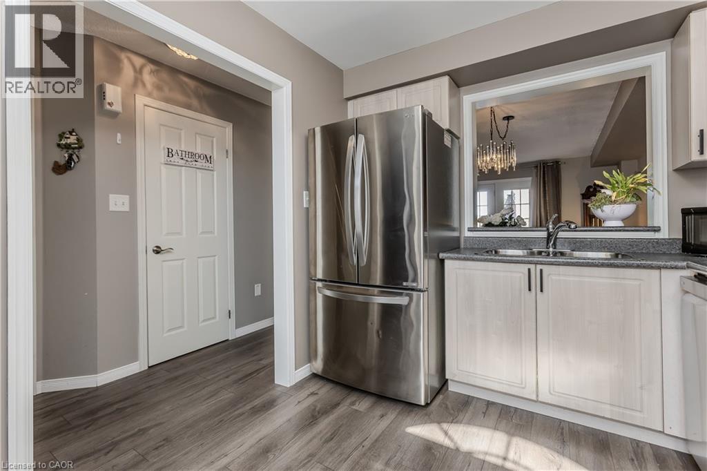 4200 Kilmer Drive Unit# 3, Burlington, Ontario  L7M 4Y2 - Photo 4 - 40842548