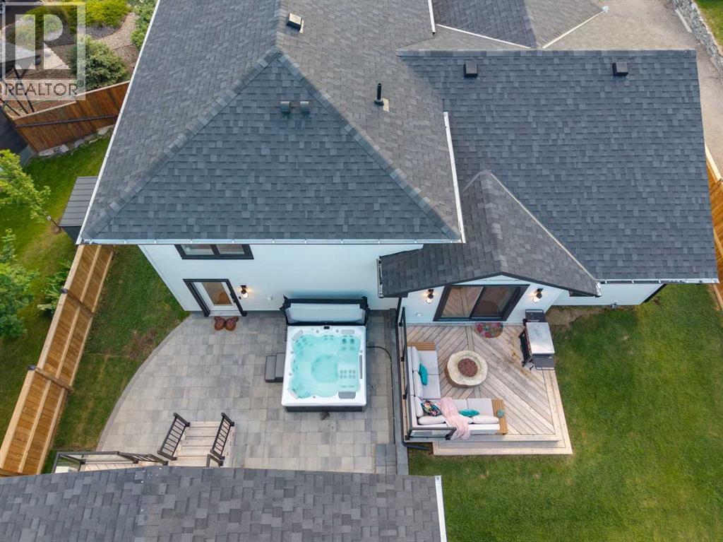 16 Calandar Road NW, Calgary, Alberta  T2L 0P6 - Photo 27 - A2324060