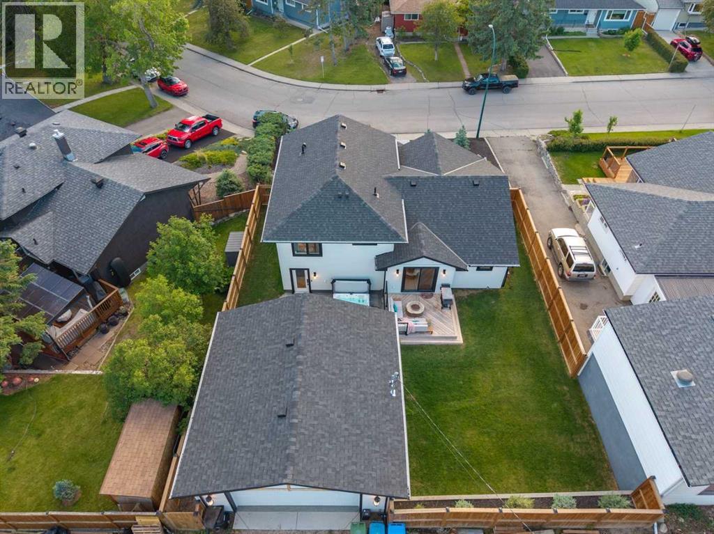 16 Calandar Road NW, Calgary, Alberta  T2L 0P6 - Photo 36 - A2324060