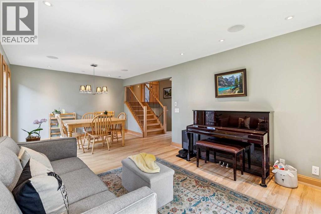 127 Ranchridge Court NW, Calgary, Alberta  T3G 1W4 - Photo 24 - A2334295