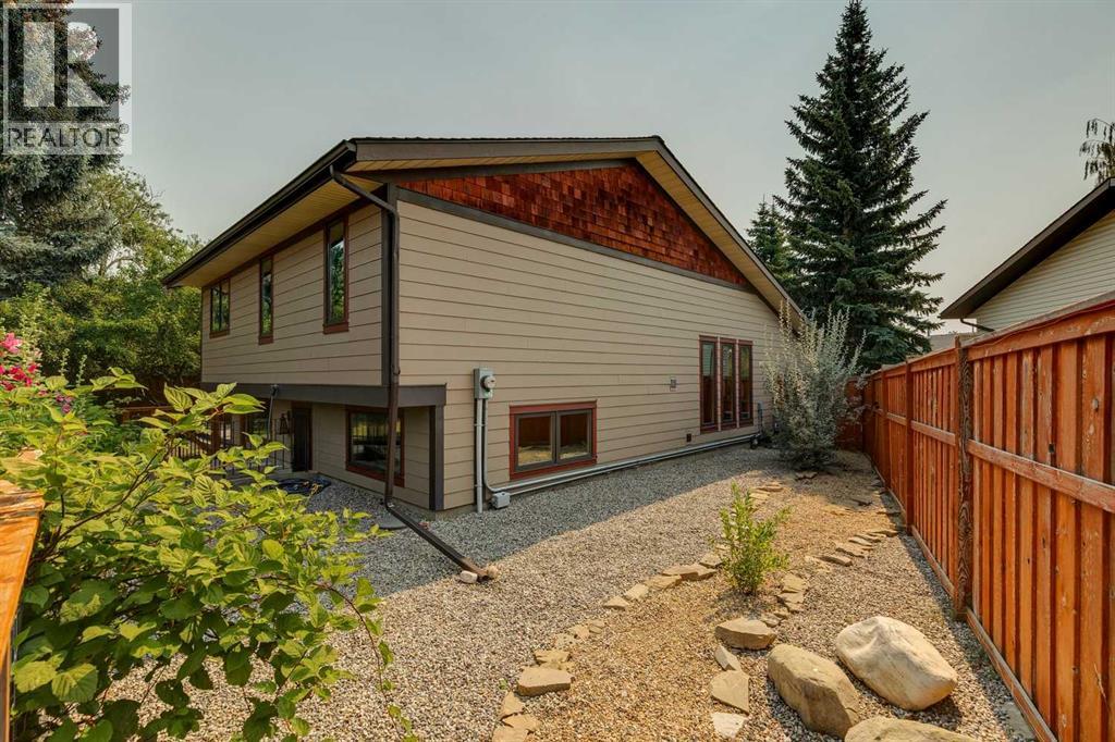 127 Ranchridge Court NW, Calgary, Alberta  T3G 1W4 - Photo 14 - A2334295