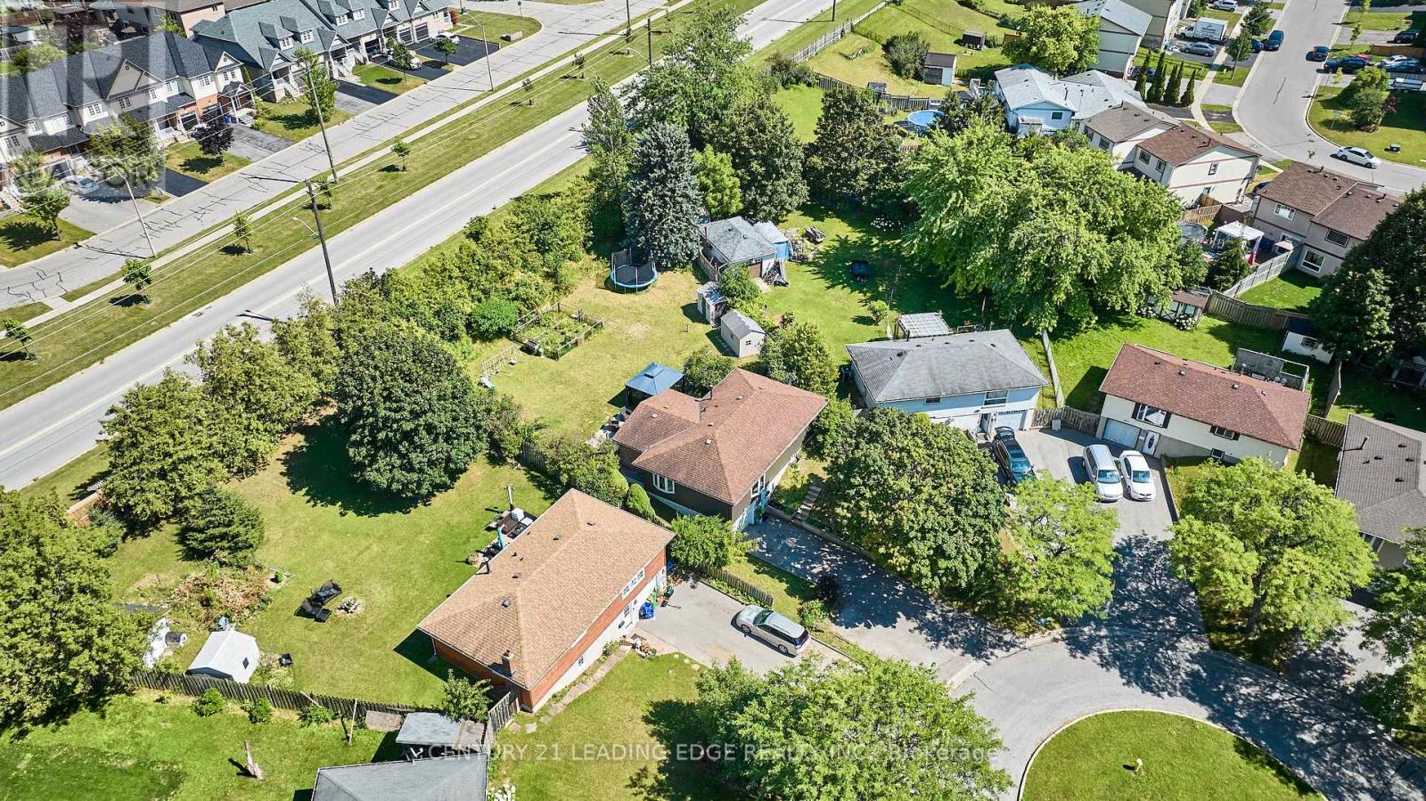 1229 Norman Court, Oshawa, Ontario  L1H 7X2 - Photo 38 - E13632994