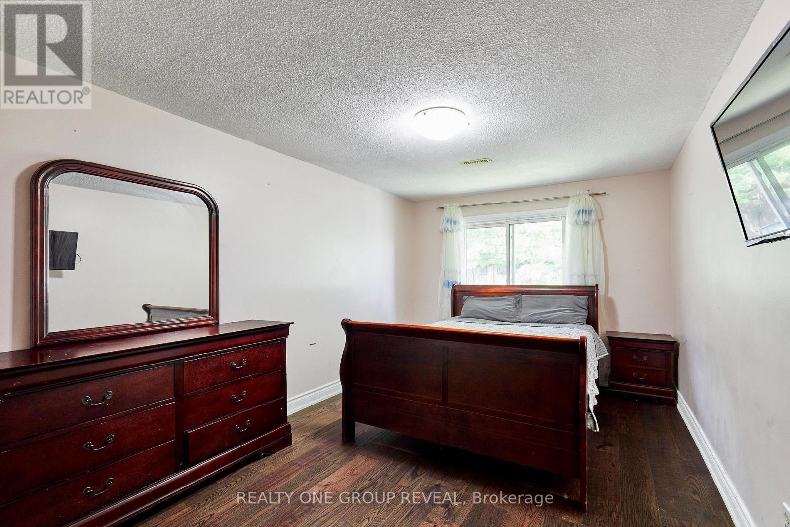 1374 Everton Street, Pickering, Ontario  L1V 2T8 - Photo 18 - E13633020