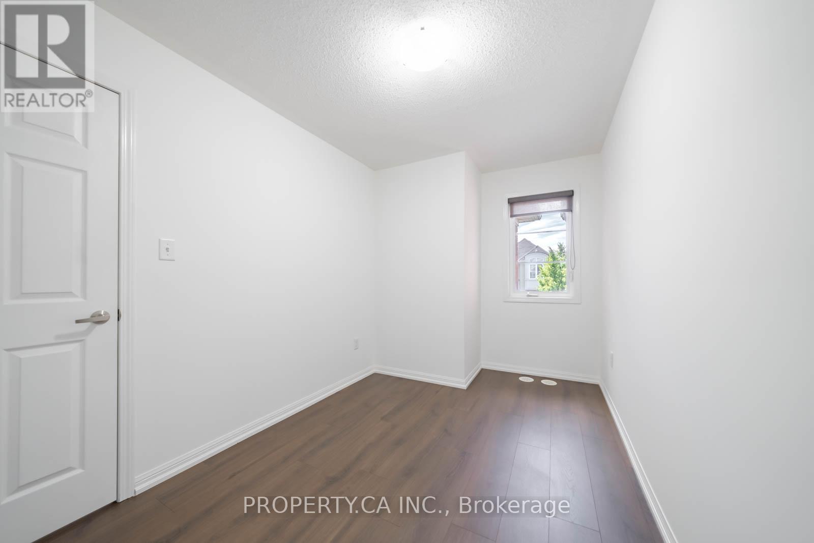 34 Ferguson Street, Toronto, Ontario  M1L 0C2 - Photo 27 - E13633120