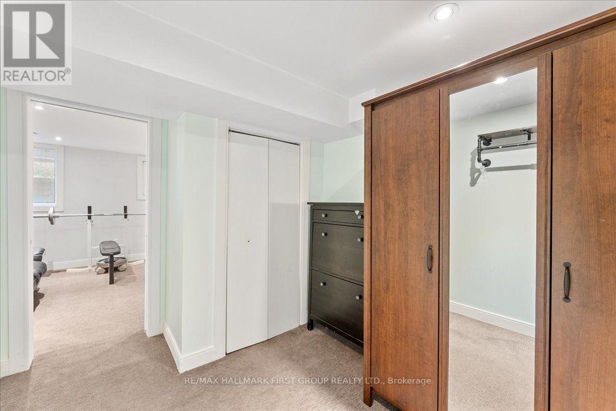 721 Leaside Street, Pickering, Ontario  L1W 2X2 - Photo 37 - E13633294