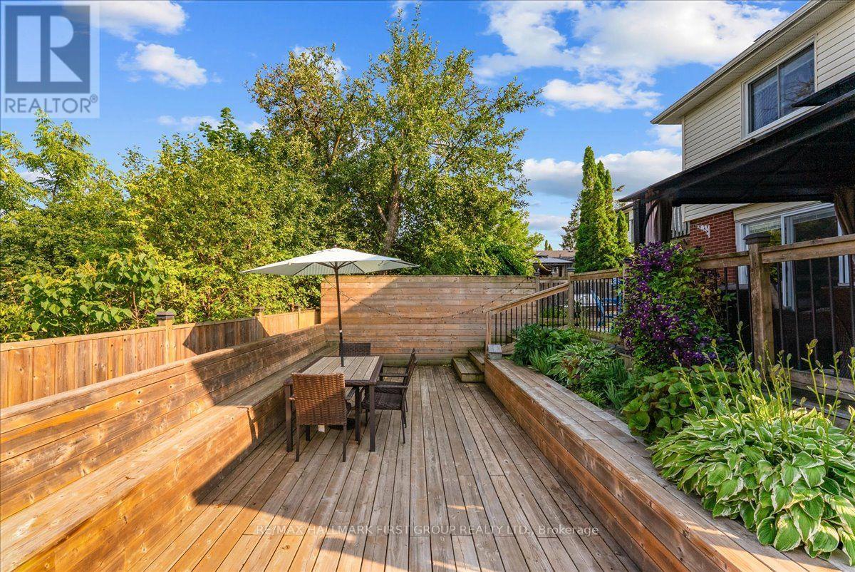 721 Leaside Street, Pickering, Ontario  L1W 2X2 - Photo 45 - E13633294