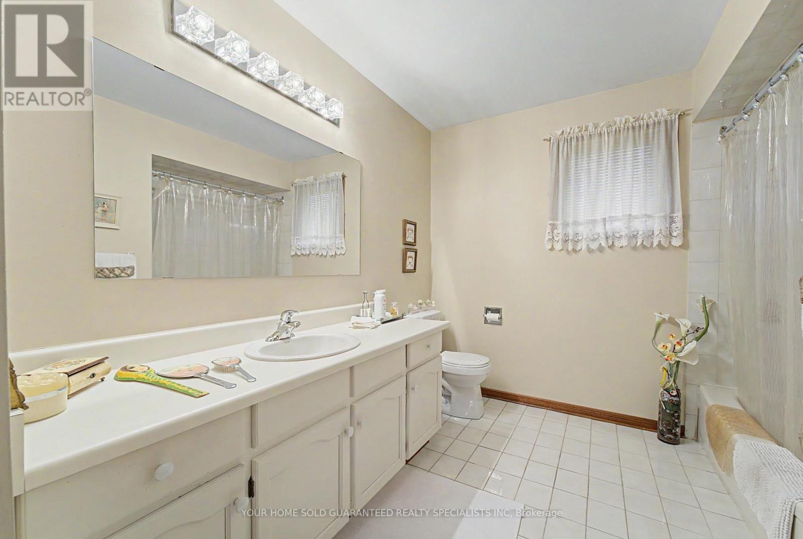 265 Dante Court, Vaughan, Ontario  L4L 7W8 - Photo 23 - N13632966