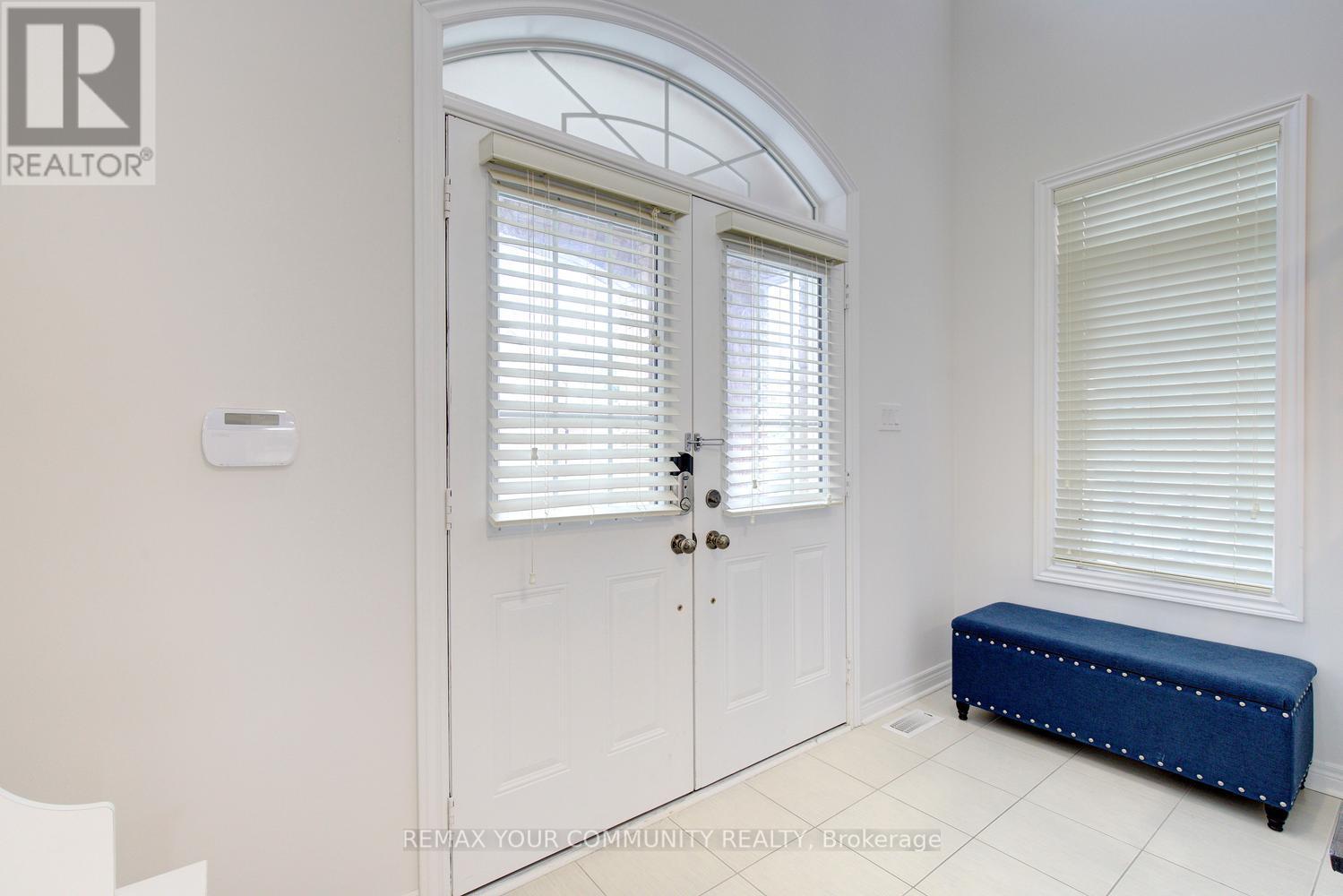 378 Lauderdale Drive, Vaughan, Ontario L6A 4K9 - Photo 5 - N13632986