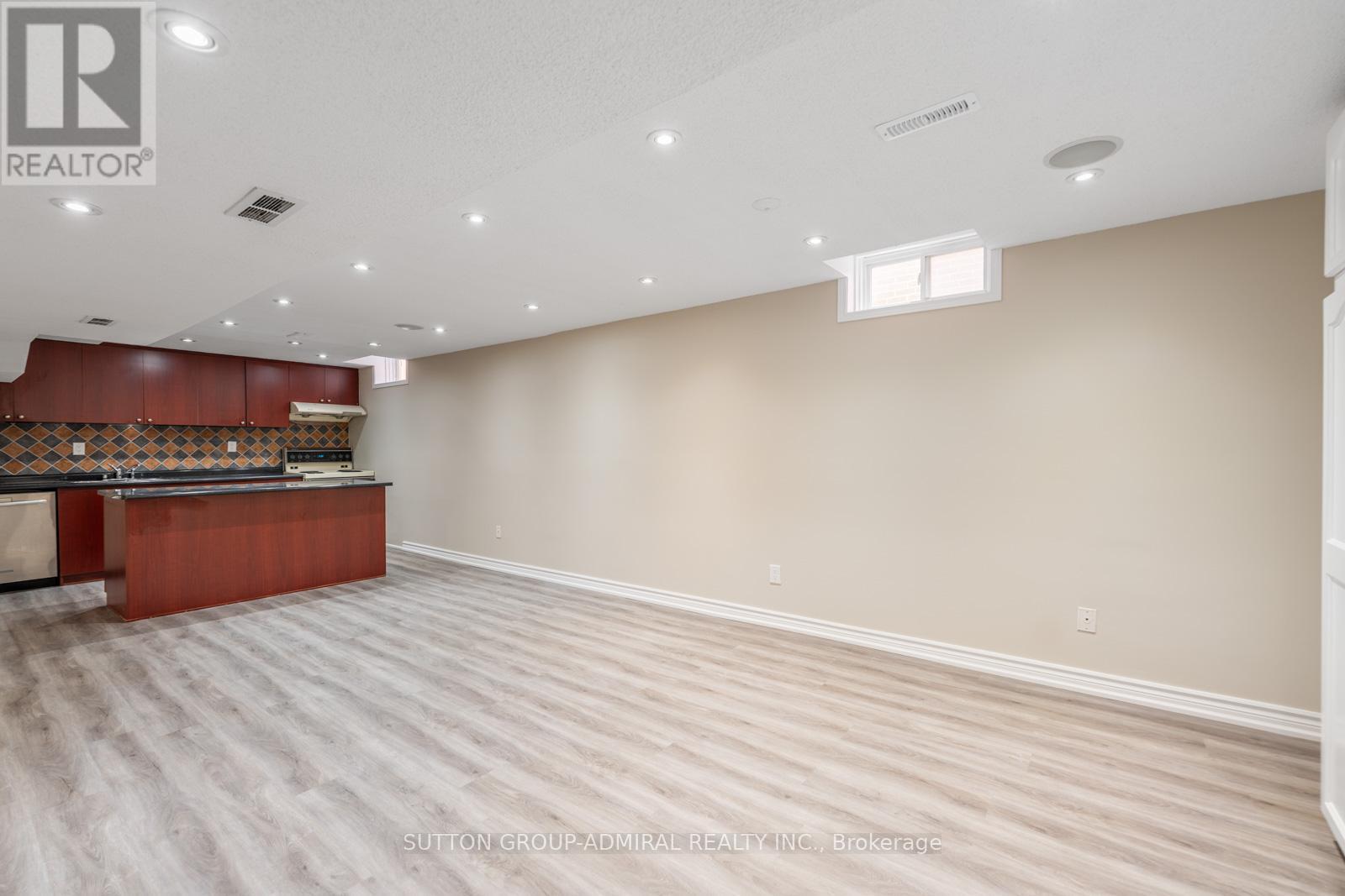 150 Rockwood Crescent, Vaughan, Ontario  L4J 7W1 - Photo 34 - N13633072