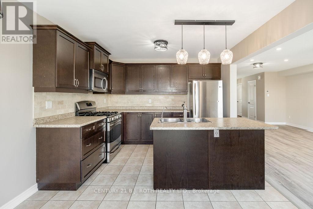 31 Mcmulkin Street, New Tecumseth, Ontario  L9R 0A9 - Photo 15 - N13633114