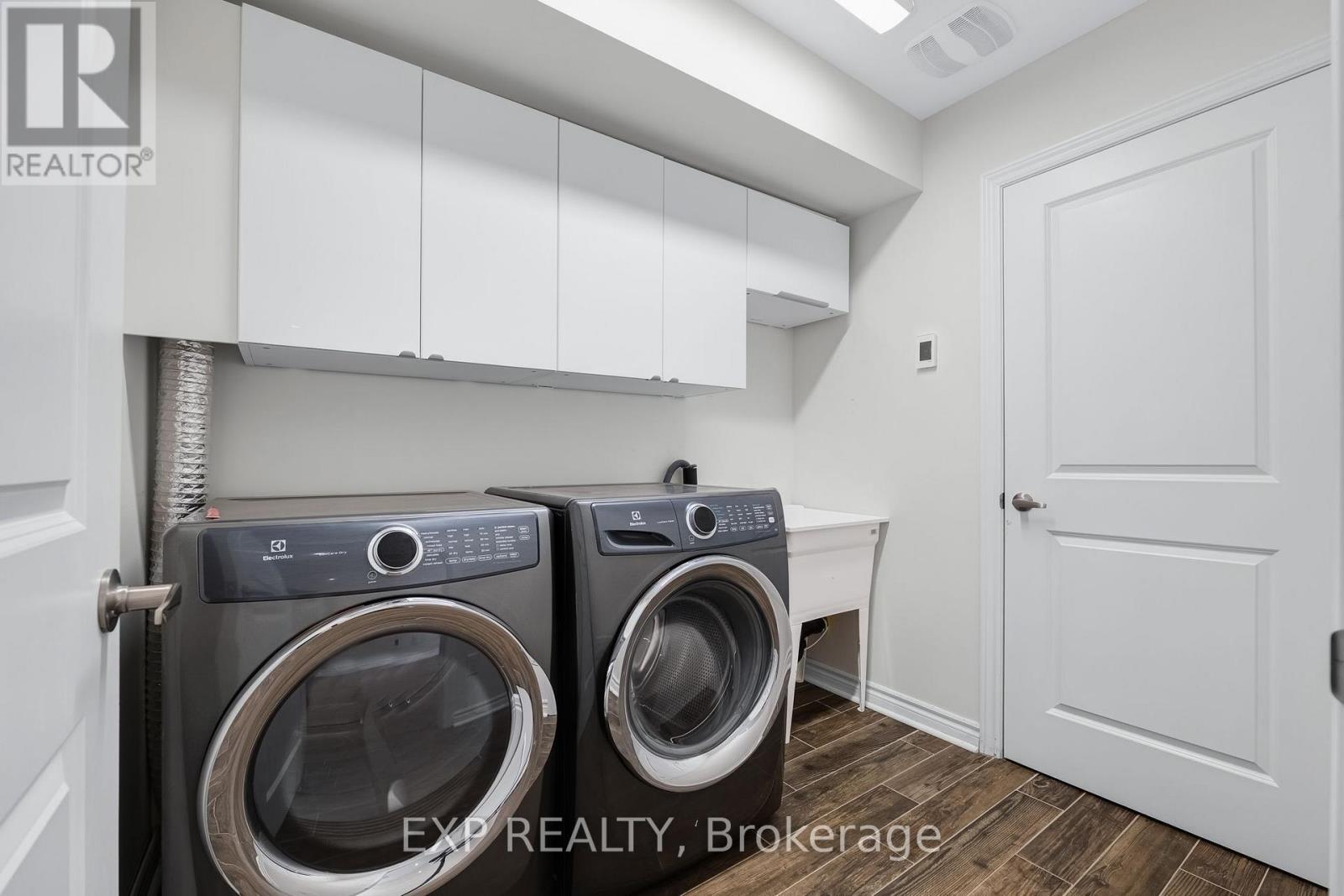 104 Gordon Circle, Newmarket, Ontario  L3Y 0C9 - Photo 7 - N13633116