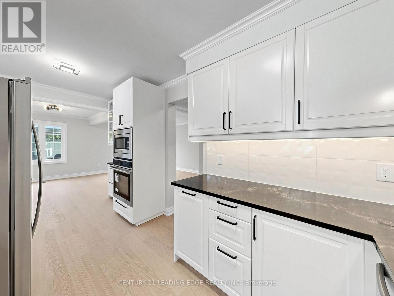 23 Spragg Circle, Markham, Ontario  L3P 5W1 - Photo 12 - N13633152
