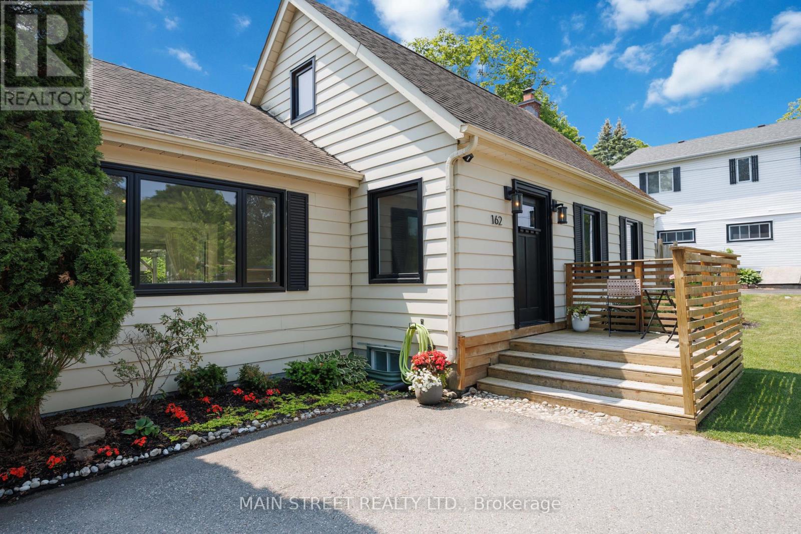162 Maple Street, Uxbridge, Ontario  L9P 1B2 - Photo 4 - N13633290