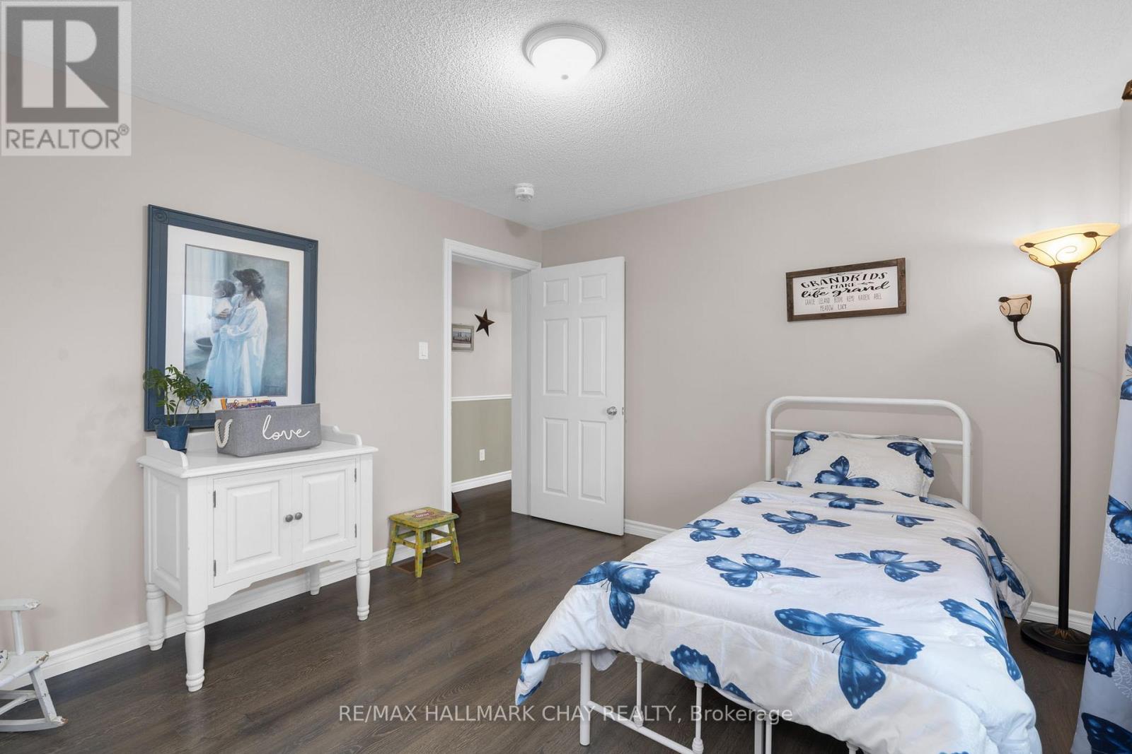 4193 Hogback Road, Clearview, Ontario  L0M 1K0 - Photo 18 - S13633010