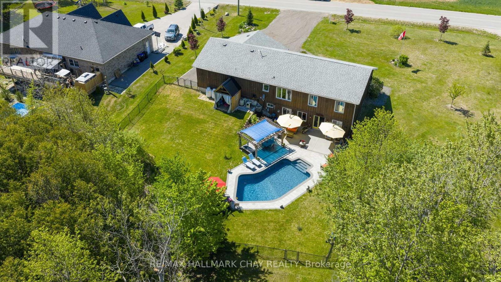 4193 Hogback Road, Clearview, Ontario  L0M 1K0 - Photo 3 - S13633010