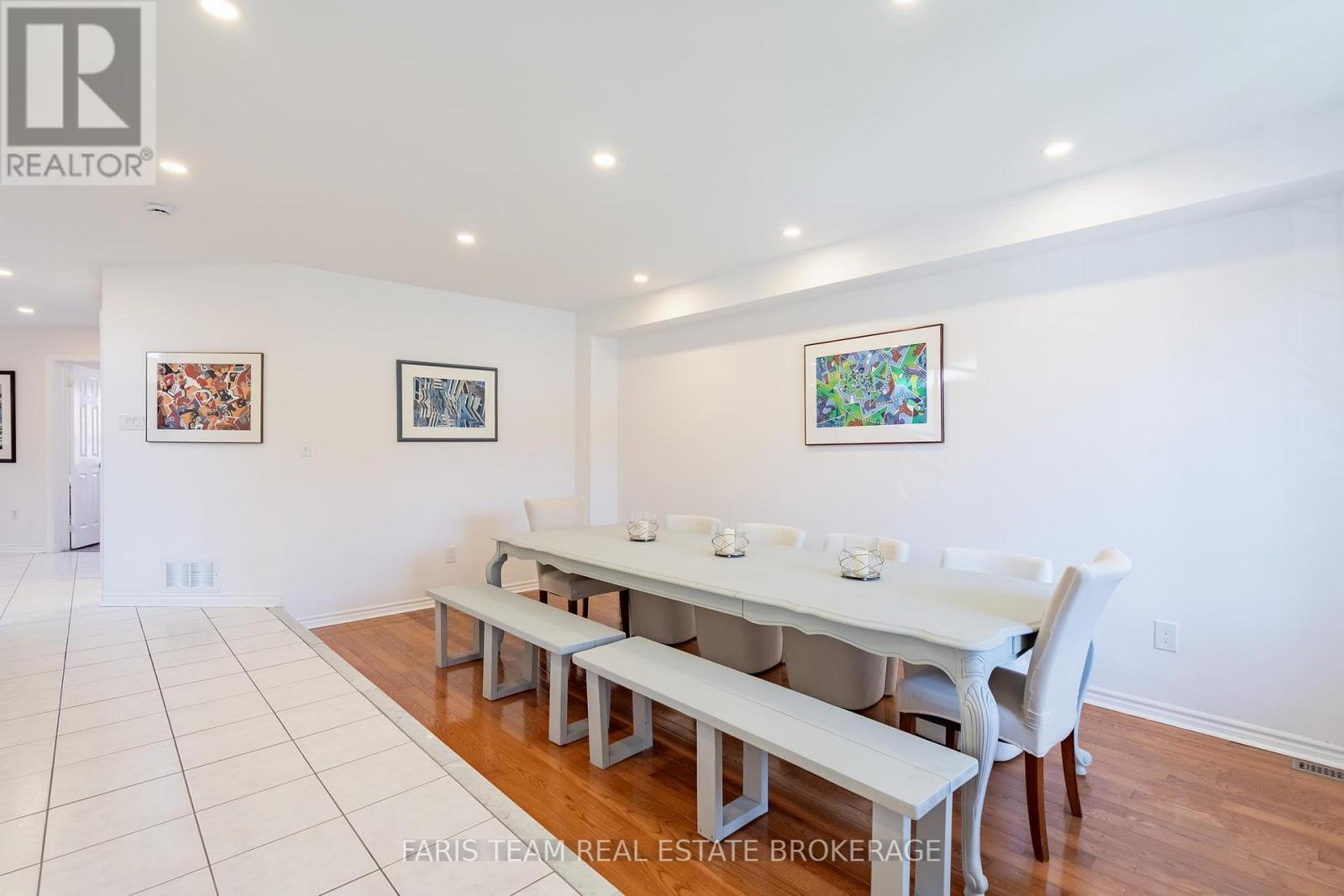 4 Whispering Pine Place, Barrie, Ontario  L4N 9R9 - Photo 12 - S13633028