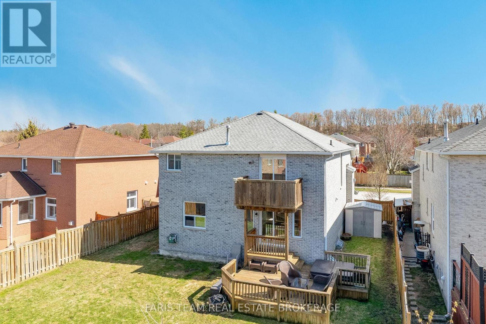 4 Whispering Pine Place, Barrie, Ontario  L4N 9R9 - Photo 32 - S13633028
