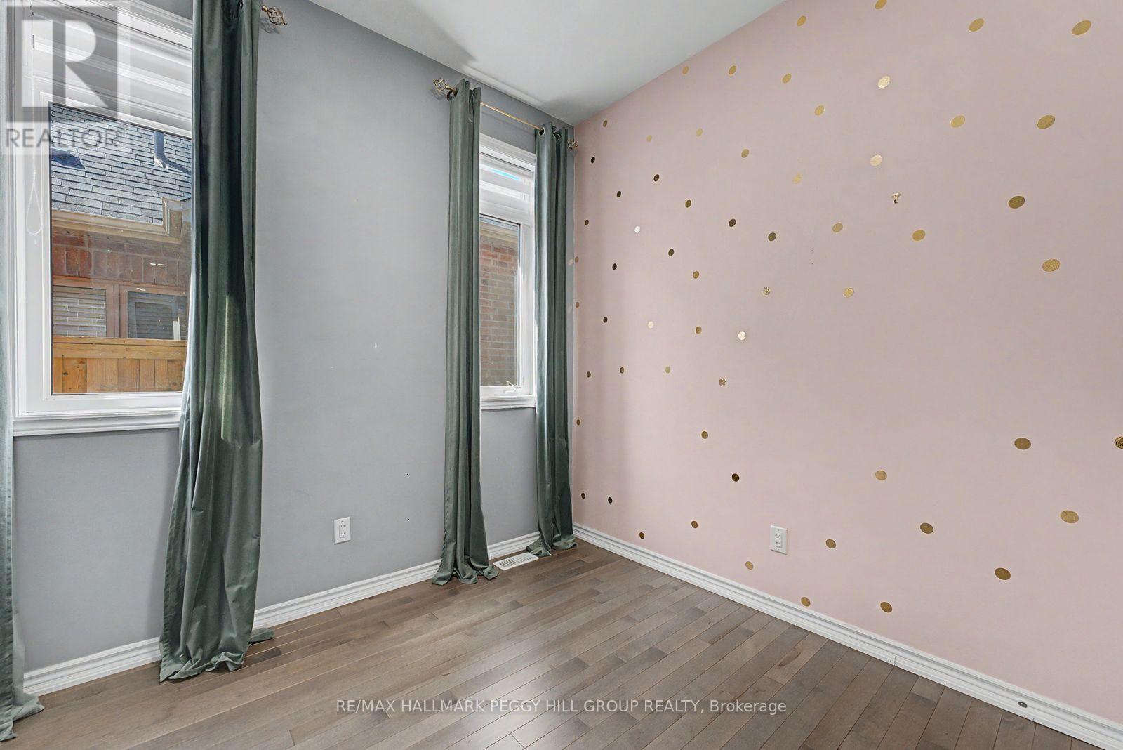 96 Redmond Crescent, Springwater, Ontario  L9X 1Z8 - Photo 11 - S13633160