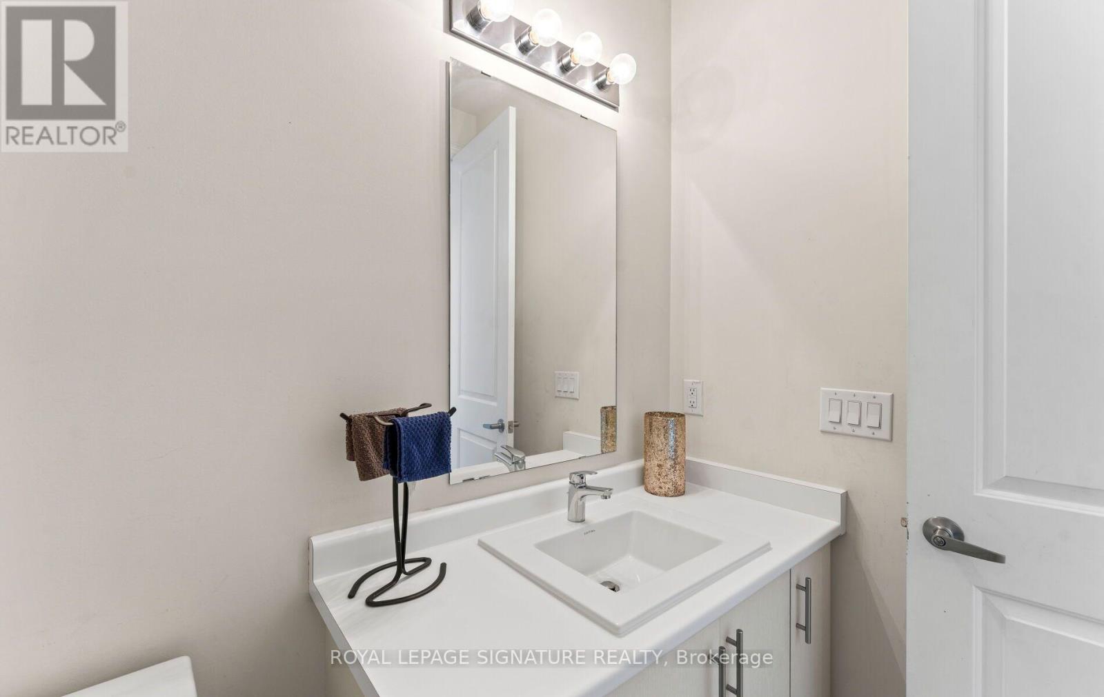 301 Atkinson Street, Clearview, Ontario  L0M 1S0 - Photo 22 - S13633204