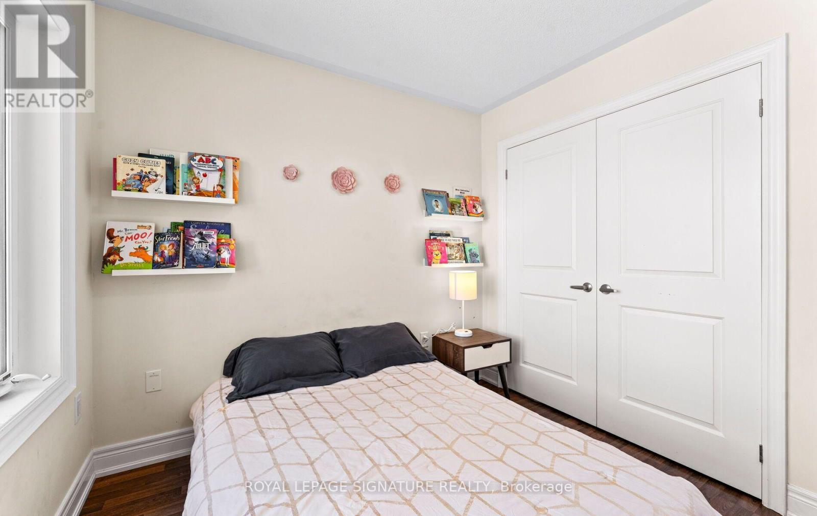 301 Atkinson Street, Clearview, Ontario  L0M 1S0 - Photo 30 - S13633204