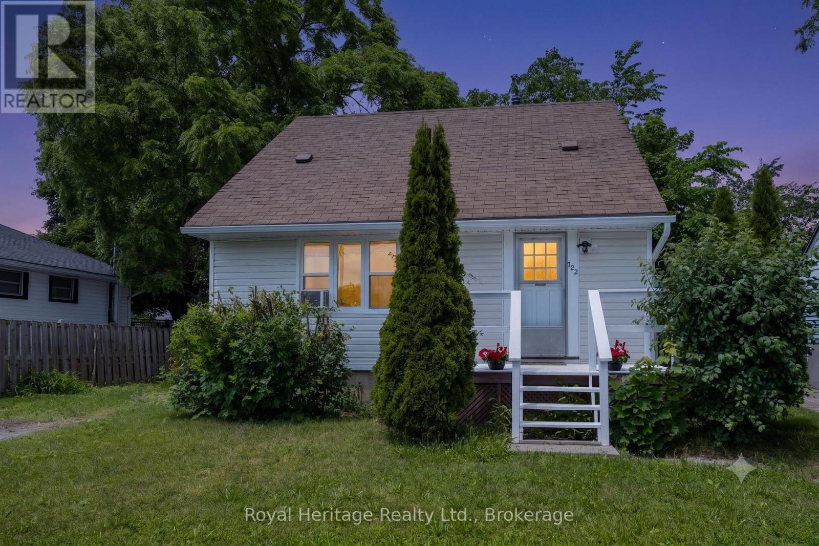 722 Gillespie Avenue, Peterborough, Ontario  K9J 4B7 - Photo 1 - X13500880