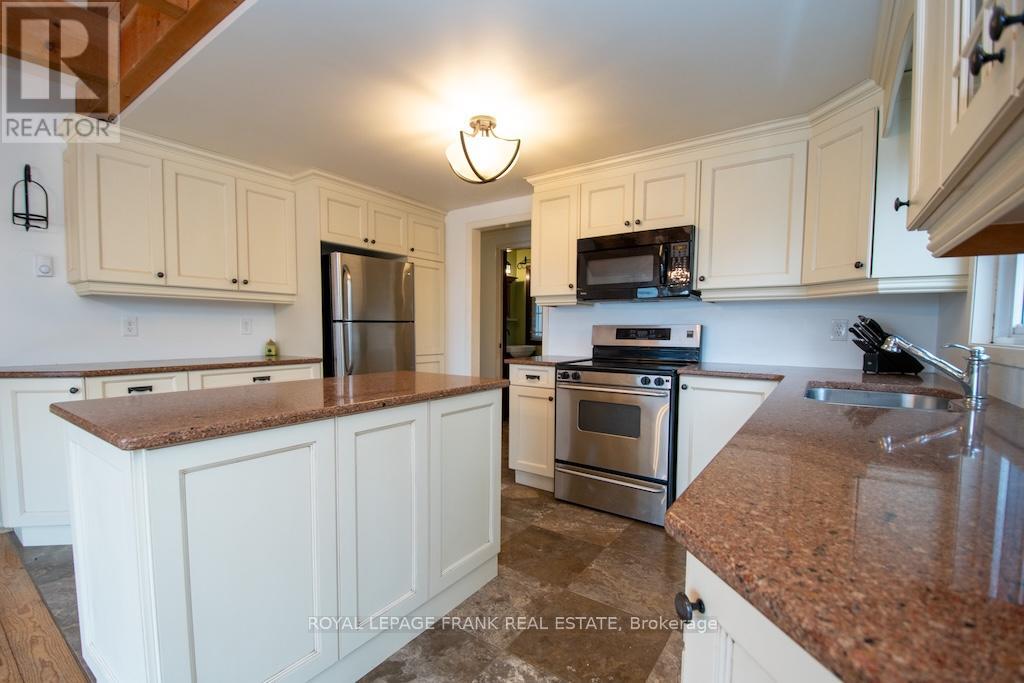 674 Dickie Road, Kawartha Lakes, Ontario K9J 6X3 - Photo 16 - X13146004