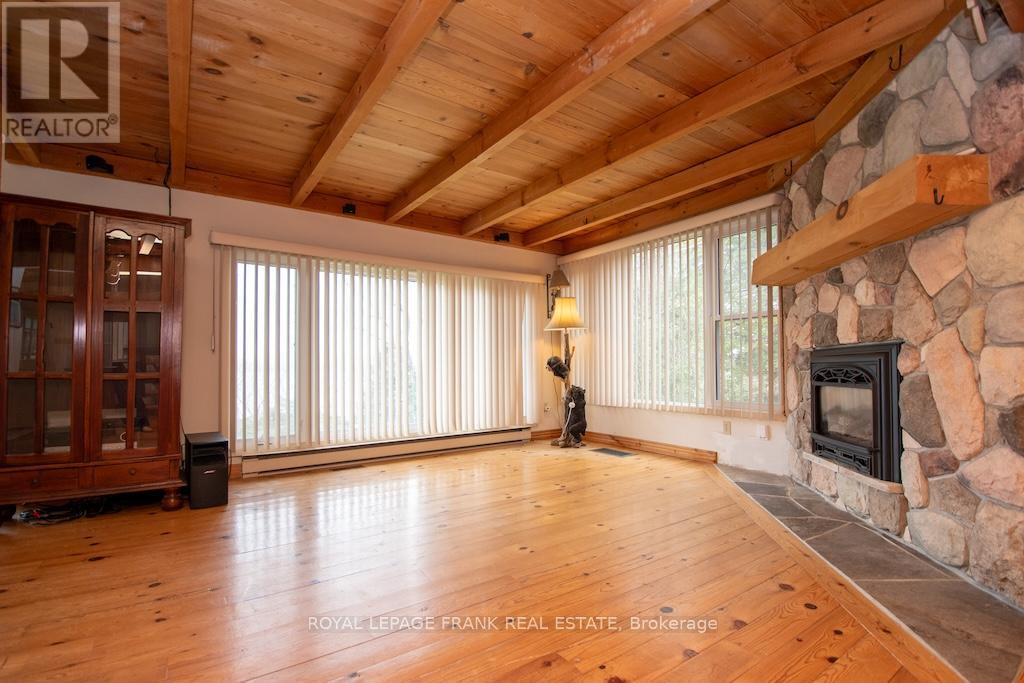 674 Dickie Road, Kawartha Lakes, Ontario K9J 6X3 - Photo 9 - X13146004