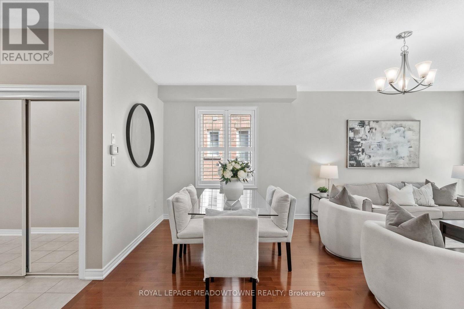 395 Malboeuf Court, Milton, Ontario  L9T 7Y3 - Photo 7 - W13632972