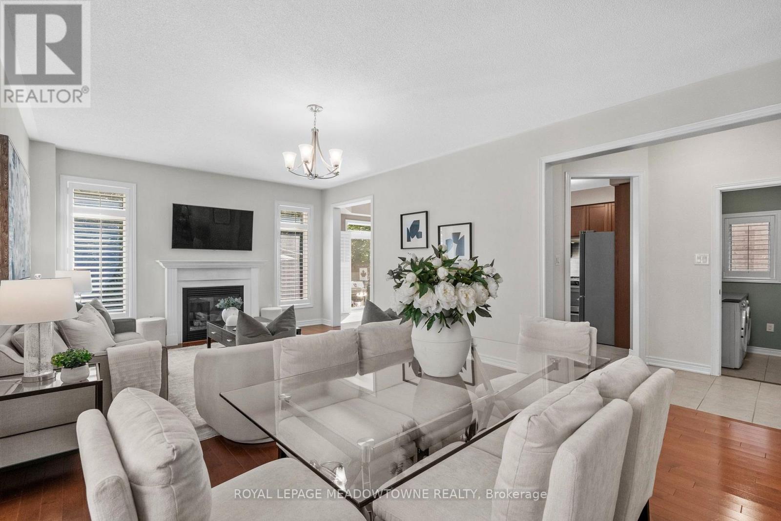 395 Malboeuf Court, Milton, Ontario  L9T 7Y3 - Photo 9 - W13632972