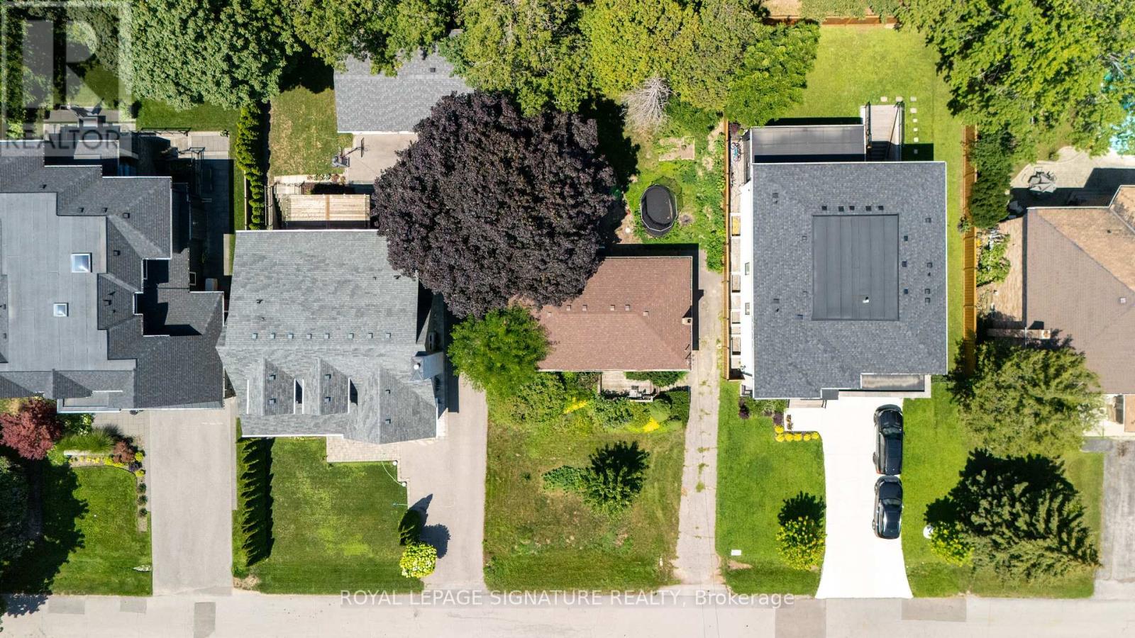 1405 Constance Dr Drive, Oakville, Ontario  L6J 2T9 - Photo 2 - W13633004