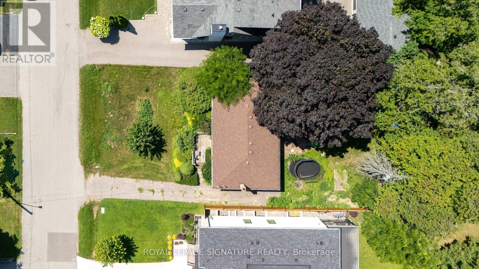 1405 Constance Dr Drive, Oakville, Ontario  L6J 2T9 - Photo 4 - W13633004