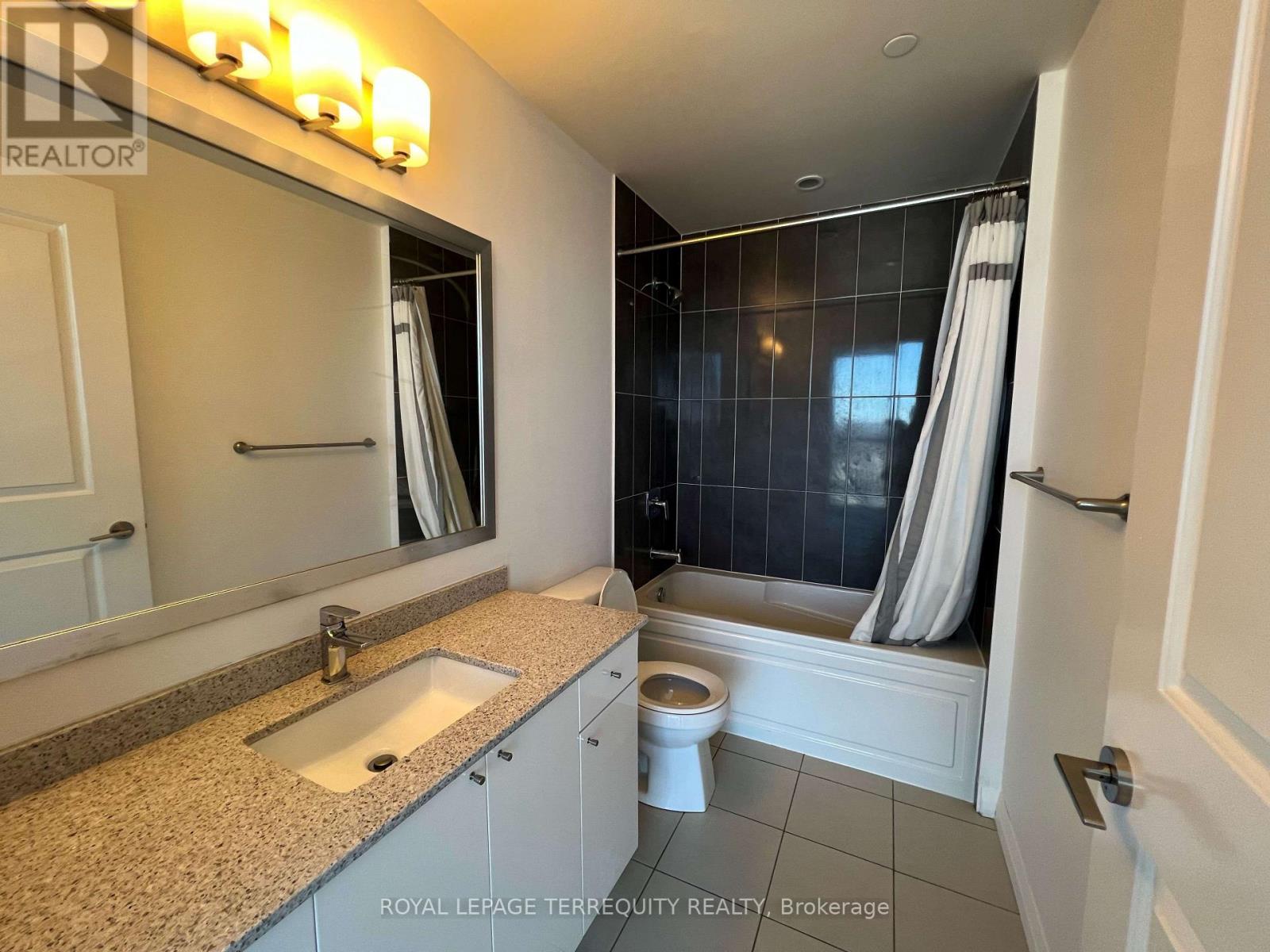 1317 - 5033 Four Springs Avenue, Mississauga, Ontario  L5R 0G6 - Photo 13 - W13633158