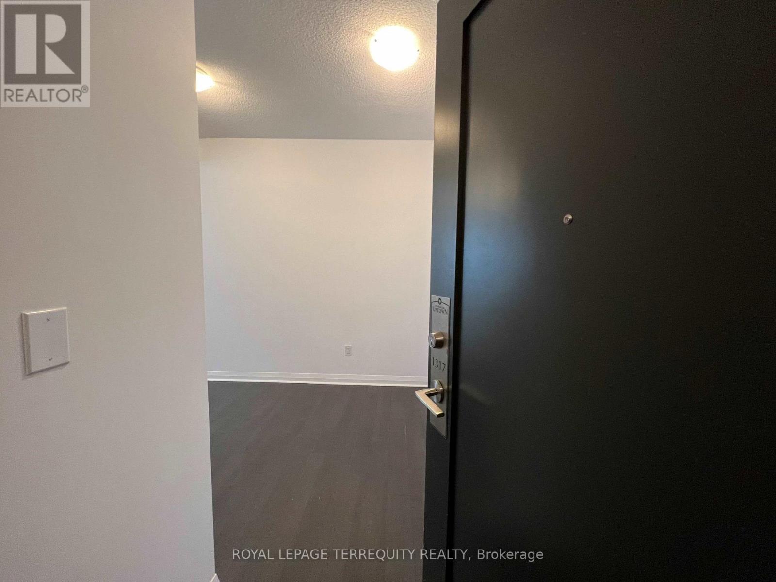 1317 - 5033 Four Springs Avenue, Mississauga, Ontario  L5R 0G6 - Photo 3 - W13633158