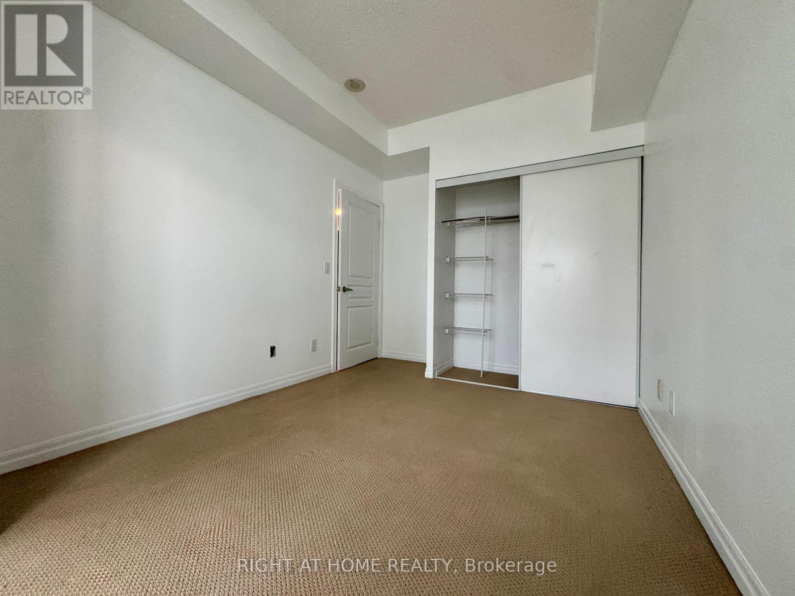 1710 - 223 Webb Drive, Mississauga, Ontario  L5B 0E8 - Photo 18 - W13633184