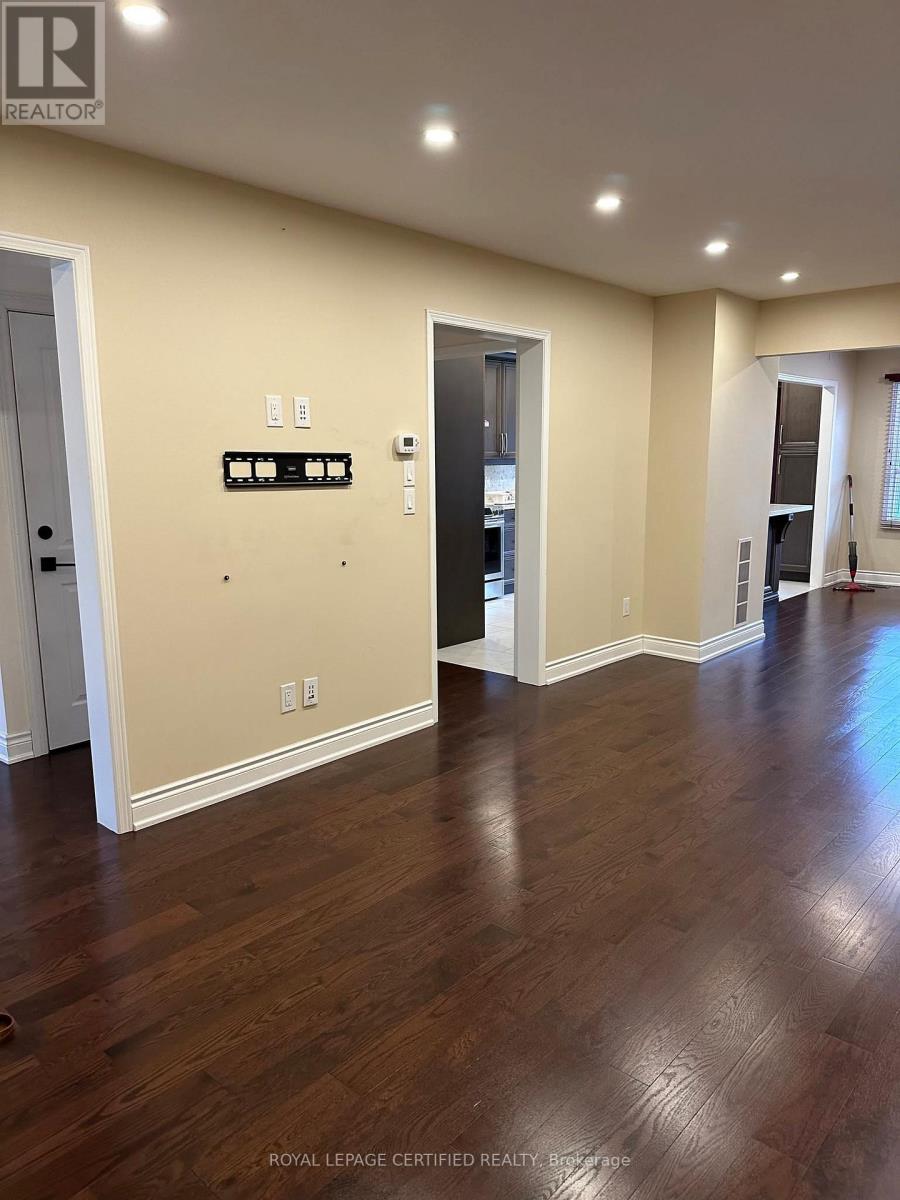 Main - 210 Ecclestone Drive, Brampton, Ontario  L6X 3R1 - Photo 24 - W13633258