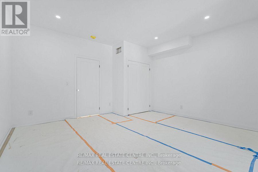 19 James Street, Halton Hills, Ontario  L7G 2H2 - Photo 33 - W13633272