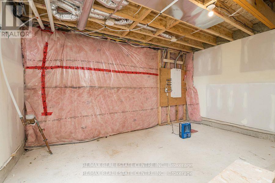 19 James Street, Halton Hills, Ontario  L7G 2H2 - Photo 39 - W13633272