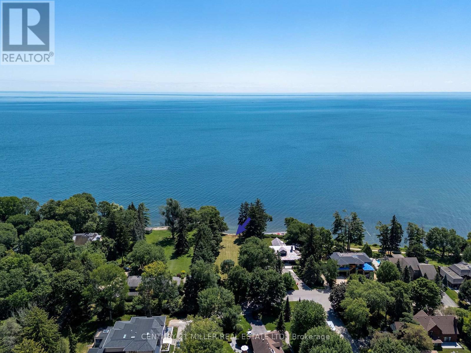 2288 Chancery Lane W, Oakville, Ontario  L6J 6A3 - Photo 2 - W13633276