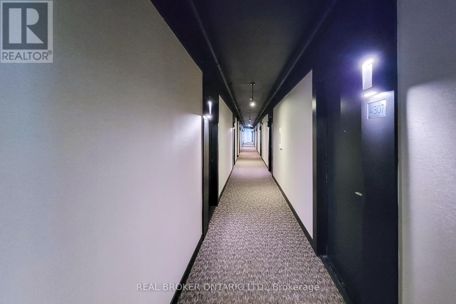 A307 - 5230 Dundas Street, Burlington, Ontario  L7L 0J5 - Photo 5 - W13633284
