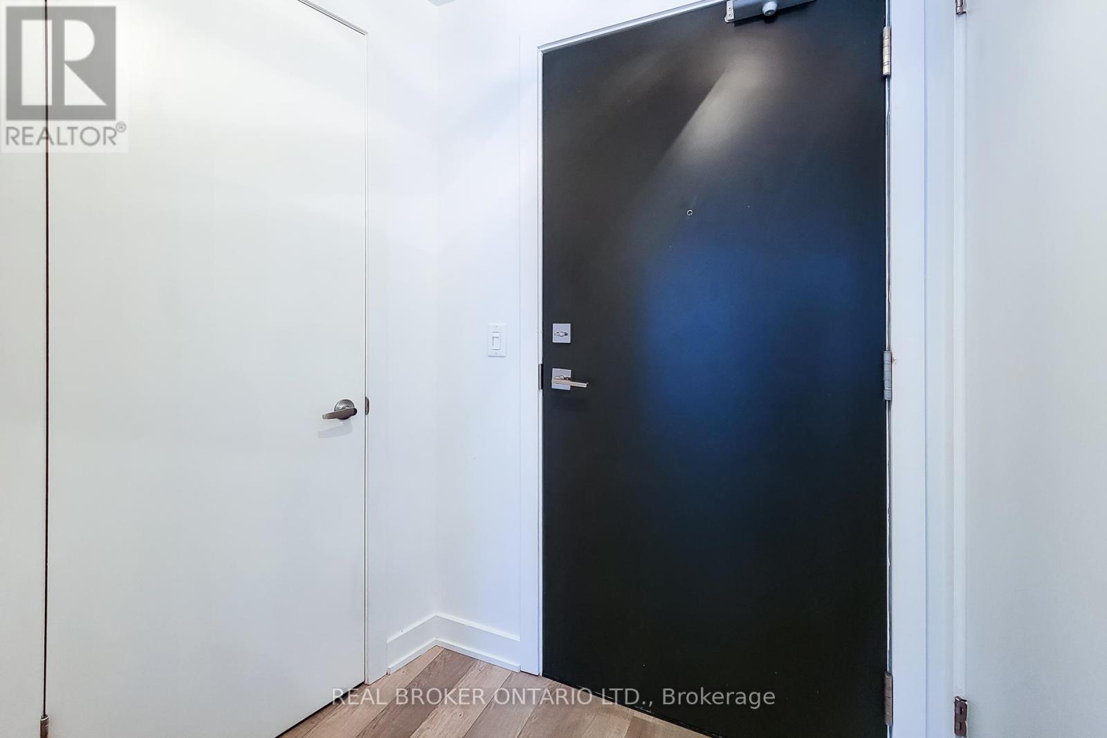 A307 - 5230 Dundas Street, Burlington, Ontario  L7L 0J5 - Photo 6 - W13633284