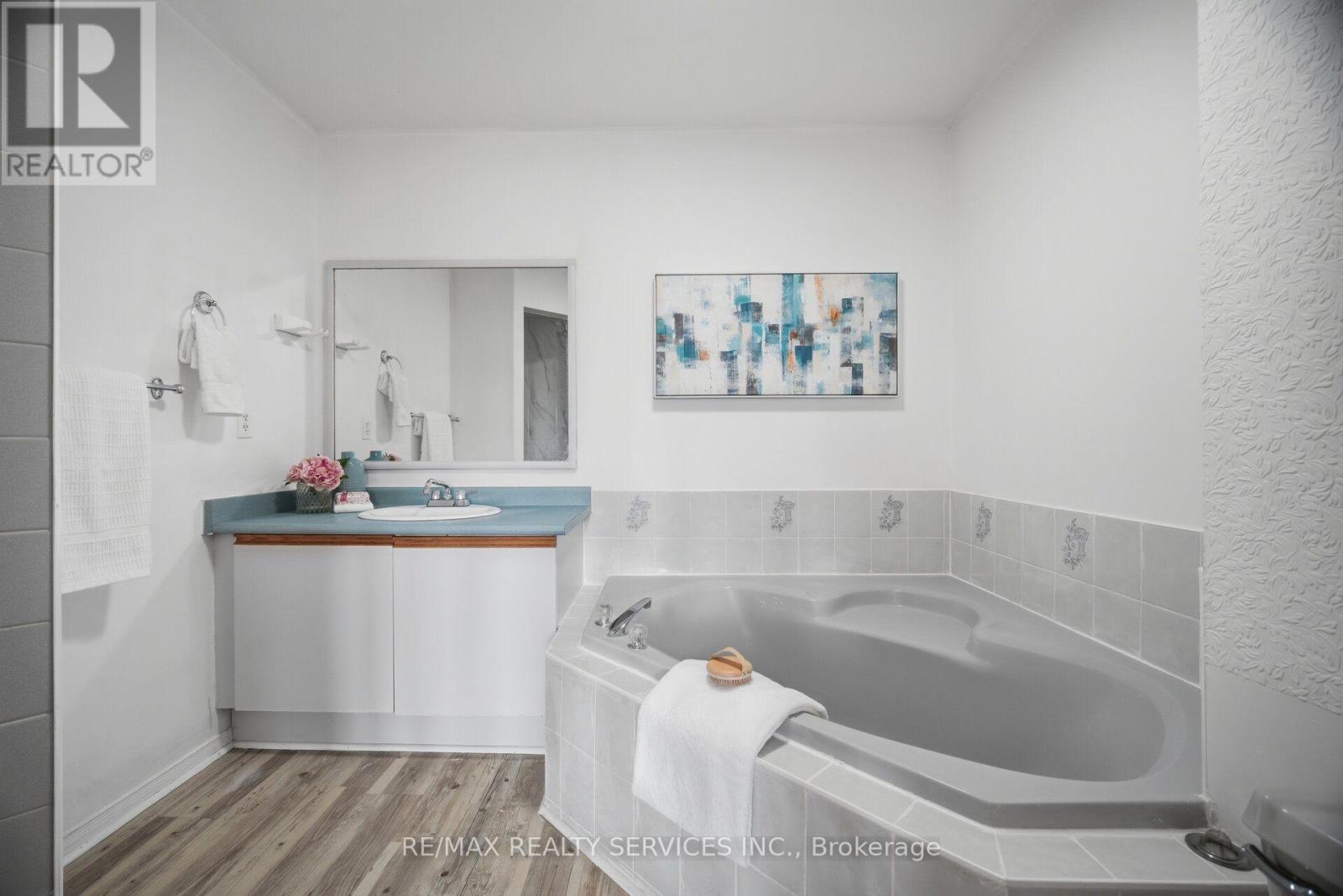 75 - 1484 Torrington Drive, Mississauga, Ontario  L5V 1Y2 - Photo 19 - W13633324